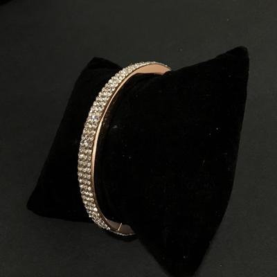 Gorgeous rose, gold, toned, rhinestone, hinged bracelet