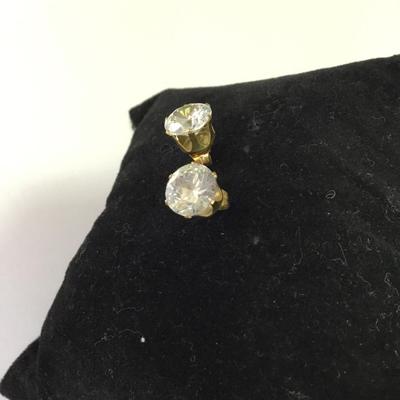 Beautiful, vintage, crystal rhinestone stud, earrings, gold toned
