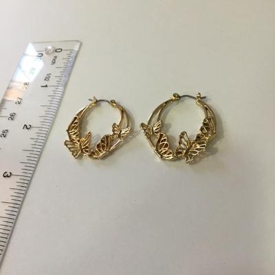 Nice Gold tone, butterfly, hoop, earrings