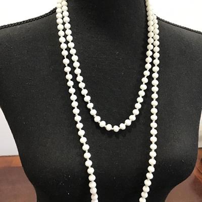 White Faceted Glass Necklace