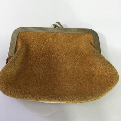 Vintage 70s leather coin purse in good condition