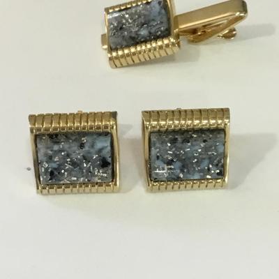 Vintage, men’s cufflinks and tie clip