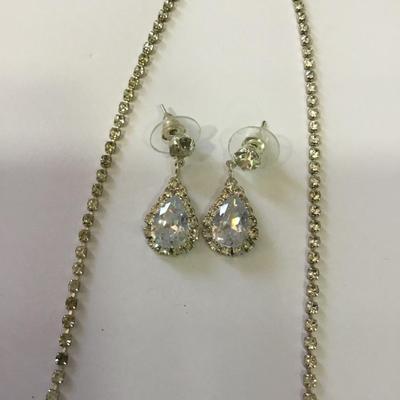 Rhinestone necklace and earring set