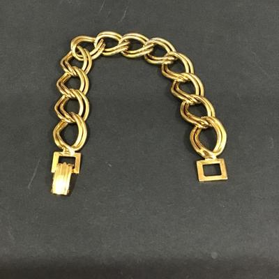Gold tone bracelet