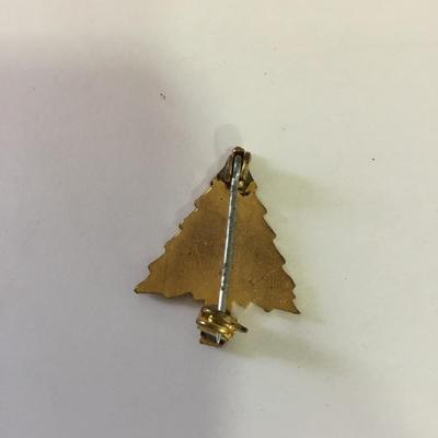 Vintage pin