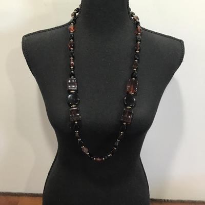 Very nice Lucite type necklace