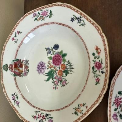 Sale Photo Thumbnail #59: Possibly, Samson Porcelain is a copy of earlier styles from the 18th century. The bowls are unmarked, and they have some flea-sized chips on the edges. They are at The ReStore for inspection during regular business hours. 2 bowls and 2 plates
