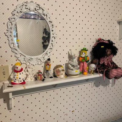 Sale Photo Thumbnail #192: Decor 