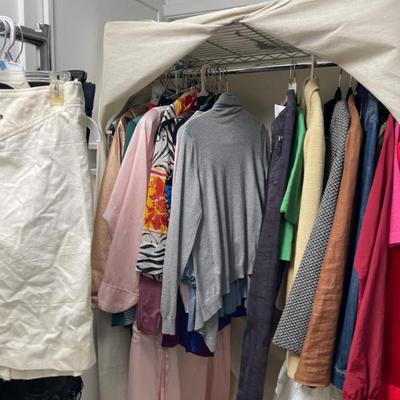 Sale Photo Thumbnail #204: More clothes 