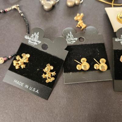 Lot of Walt Disney World Mickey Mini Mouse Jewelry