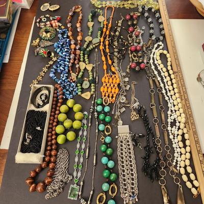 Large Lot of Costume Jewelry Christmas Pins Brooches Christopher Radko Pin P.S. Co Necklace Jewelry by Robbins