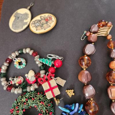Large Lot of Costume Jewelry Christmas Pins Brooches Christopher Radko Pin P.S. Co Necklace Jewelry by Robbins