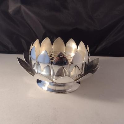 Leonard Silver Plated Lotus Flower Frog