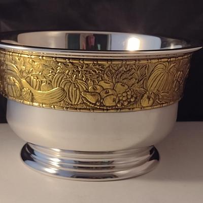 Vintage The Franklin Mint Harvest Bowl- Approx 9 1/2" in Diameter