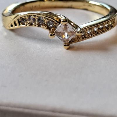 Fashion Ring