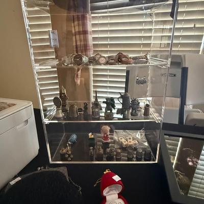 Jewelry Counter Area