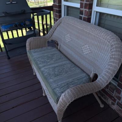 Wicker!