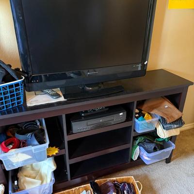 Entertainment Stand area