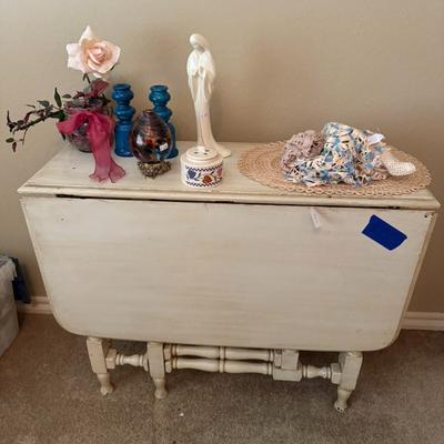 Sale Photo Thumbnail #229: Everything pictured