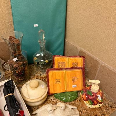 Sale Photo Thumbnail #250: All items pictured