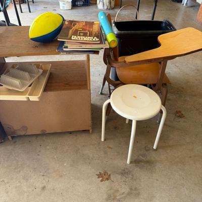 Middle of Garage Items