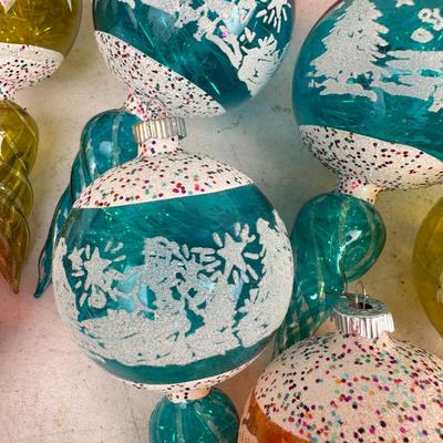 Lot of 12 Vintage Christmas Ornaments 