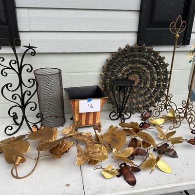 Misc Lot of Mixed Décor and other Items 