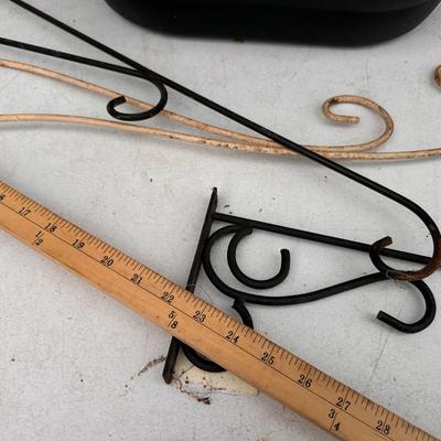 Cat Kennel and Decorative Metal Arms 