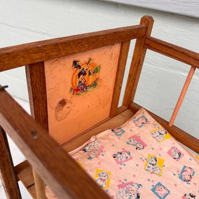 Vintage Baby Doll Crib