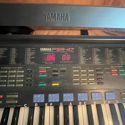 Yamaha Portatone Keyboard (GB1-MG)