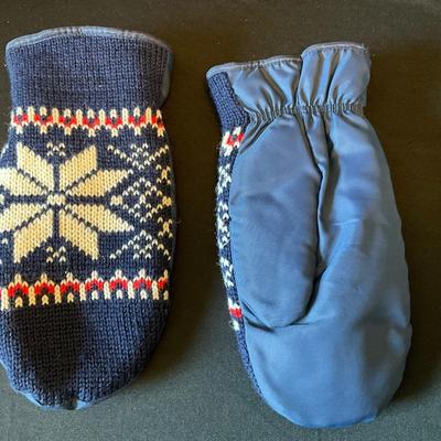 Vintage Norwegian Mittens