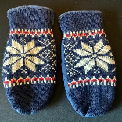 Vintage Norwegian Mittens