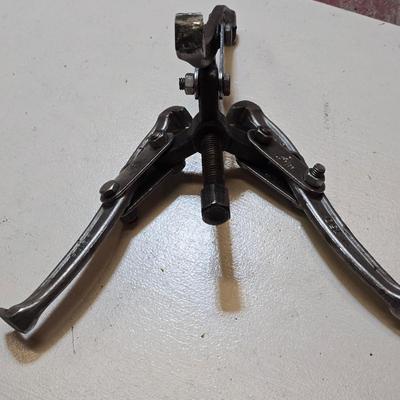 Alltrade 3-Jaw Gear Puller - Automotive Puller