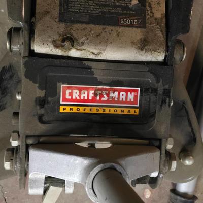 Craftsman Professional 4-Ton Low Profile Floor Jack and grease gun