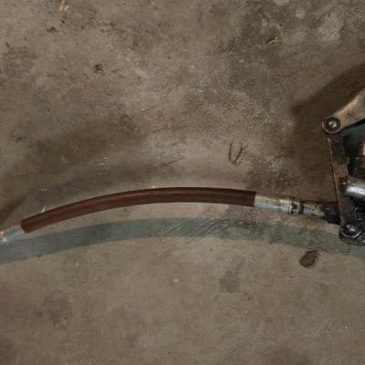 Craftsman Professional 4-Ton Low Profile Floor Jack and grease gun