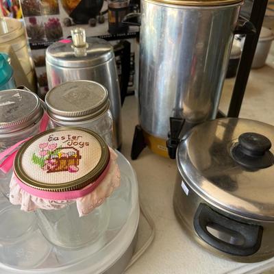Sale Photo Thumbnail #28: Tea pots,  cast iron skillet, small appliances and more.