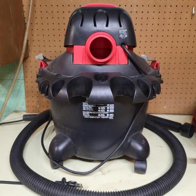 LOT 19B: Red and Black Shop Vac with Accessories Included
