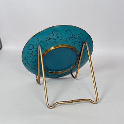 LOT 50F: Delfts Polychrome Trinket Box, Hand Painted Mini Plate & More