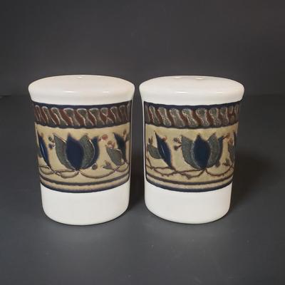 LOT 68F: Mikasa Intaglio Arabella Serving Set for Coffee/Tea Time