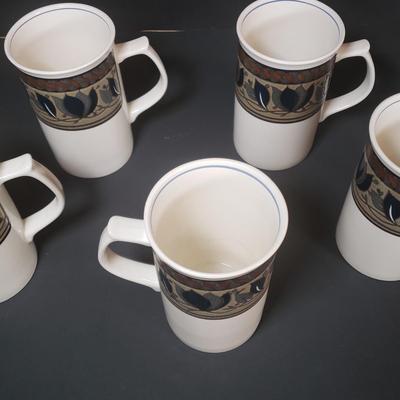 LOT 68F: Mikasa Intaglio Arabella Serving Set for Coffee/Tea Time