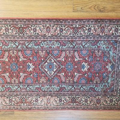 LOT 71M: Set of 3 Accent Rugs