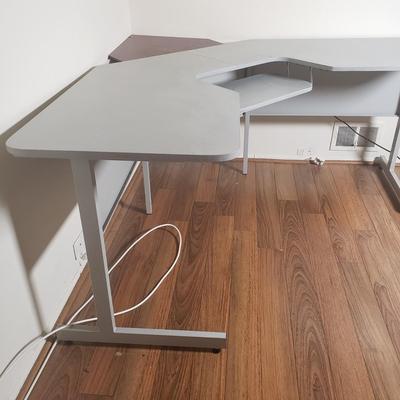 LOT 73M: Corner Desk