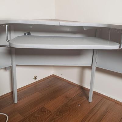 LOT 73M: Corner Desk