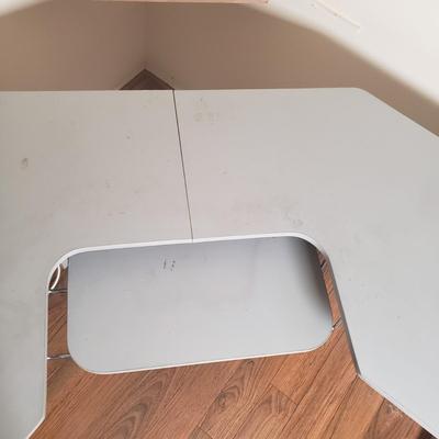 LOT 73M: Corner Desk