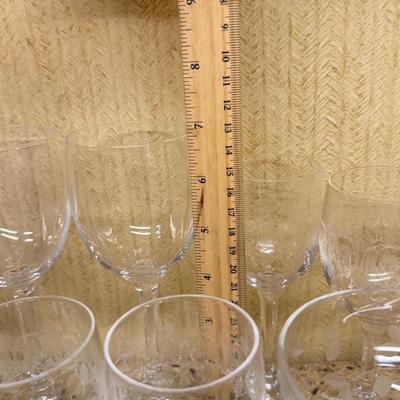 LOT 110G: Etched Glassware Collection