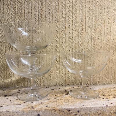 LOT 110G: Etched Glassware Collection