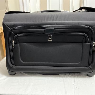 TravelPro Suitcase w/wheels