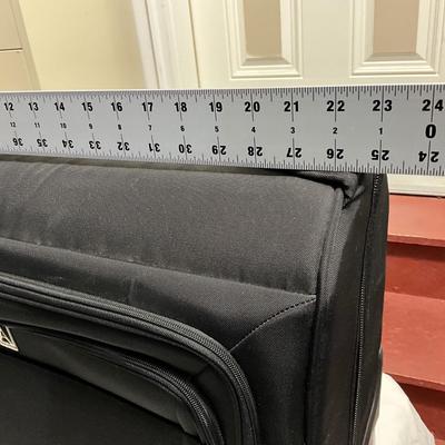 TravelPro Suitcase w/wheels