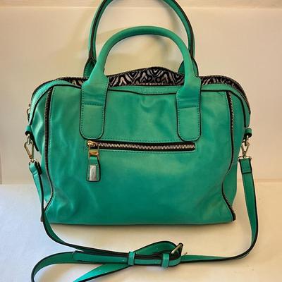 Urban Expressions Green Soft Purse