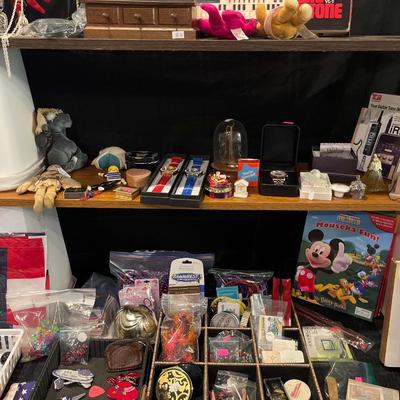 Sale Photo Thumbnail #152: Jewelry, music box, casio val-tone, watches, baseball cards and more.
